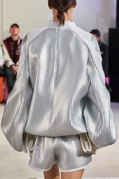 Look 117